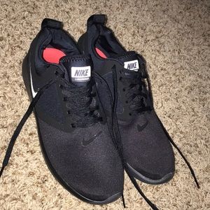 Brand new Nike LunarSolo